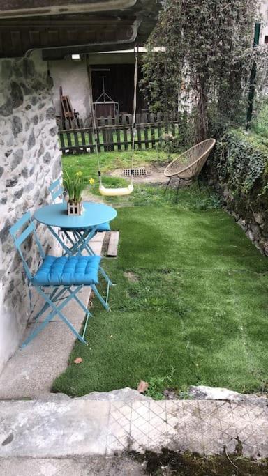 La Tour Charmant Tres Bien Situe Minimum 2 Nuits Merci Tours-en-Savoie Exterior photo